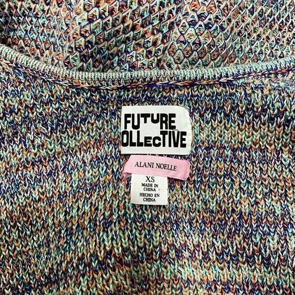 FUTURE COLLECTIVE Alani Noelle Crocheted Sleeveless Dress - Picture 4 of 4